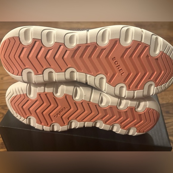 NIB Sorel Mackenzie II Snow Slip On Shoes - Picture 4 of 8